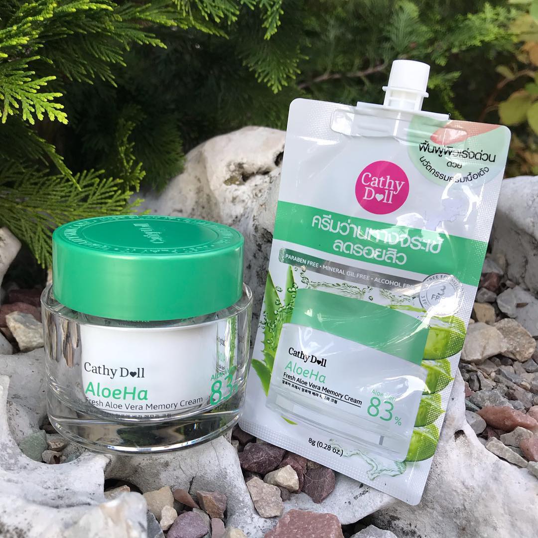 Охлаждающий крем для лица из Тайланда с Алоэ Вера (83%) Cathy Doll Aloe Ha Fresh Aloe Vera Memory Cream 8 гр. ТАИЛАНД
