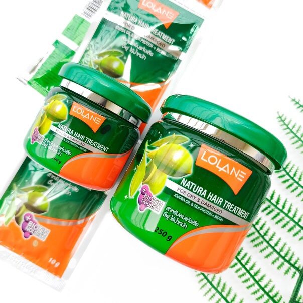 Пробник натуральная Тайская лечебная маска для сухих и поврежденных волос с маслом жожоба и протеинами шелка Lolane Natura Hair treatment For Dry & Damaged hair + jojoba oil & silk protein купить в Москве и Московской области.